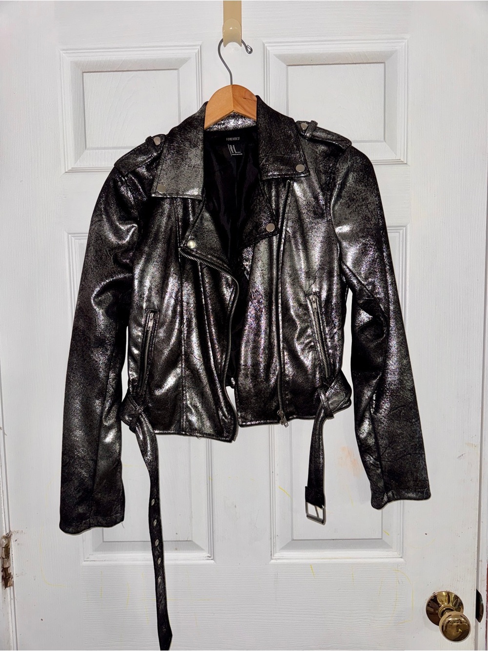 Forever 21 Women’s Metallic Black Moto Jacket with Belt - Super Soft! Medium